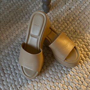Women's Tan Vince Slide Sandals